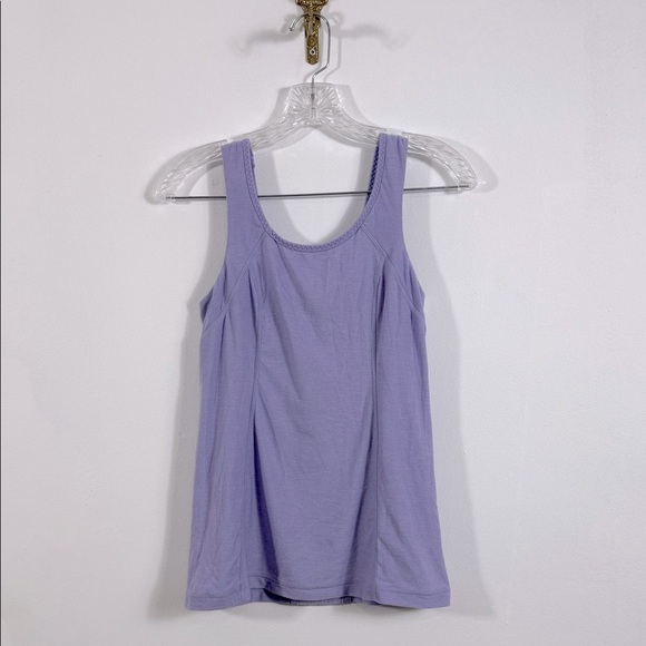 Lululemon Run Free Tank
Heathered Lilac size 6 - Picture 2 of 4